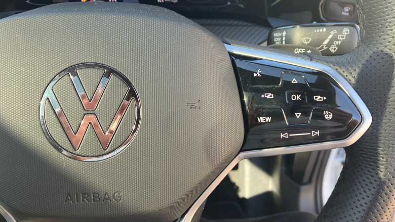 Volkswagen Golf 1.5 eTSI 150 R-Line 5dr DSG Petrol Hatchback